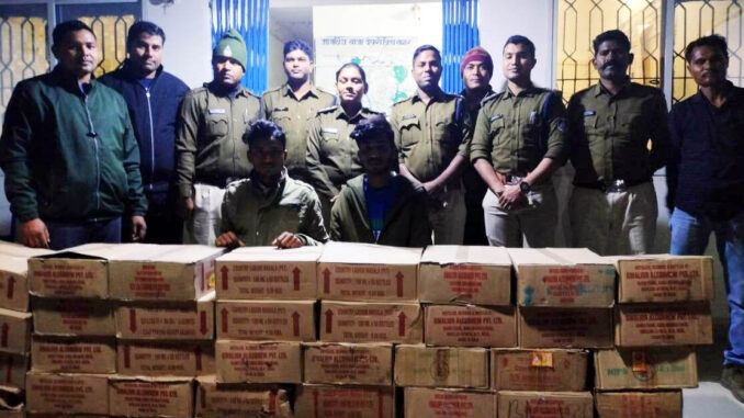 Deori police caught smuggled 40 boxes of illegal liquor