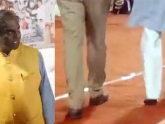 Madhya Pradesh government minister's shoes stolen in Bhajan Sandhya program