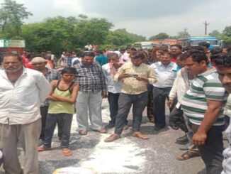 The bus going to Prime Minister Modi's Ravidas temple Bhumi Pujan trampled the old man