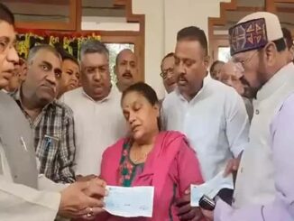 Martyr's mother asks BJP leaders not to hold exhibition of her son