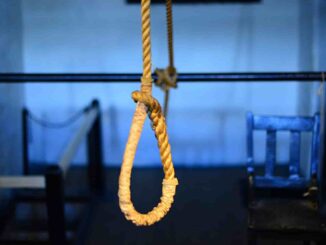 Block Congress President's son committed suicide by hanging, was undergoing treatment in Gwalior.