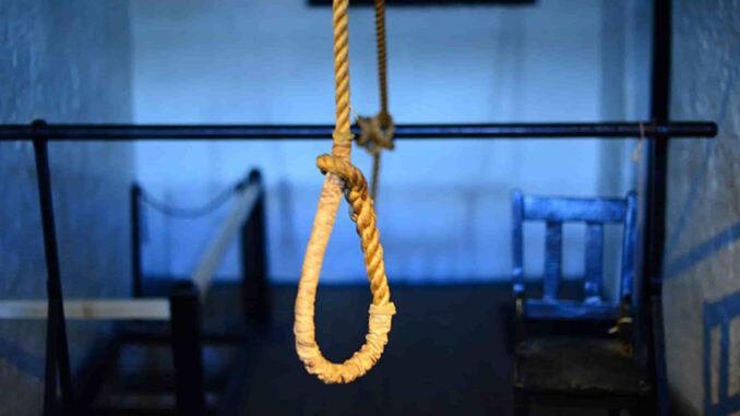 Block Congress President's son committed suicide by hanging, was undergoing treatment in Gwalior.