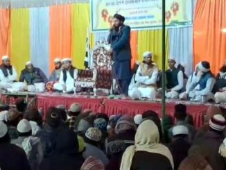 Children expressed their religious knowledge in the annual prom Islahe-e-Masara in Madrasa.