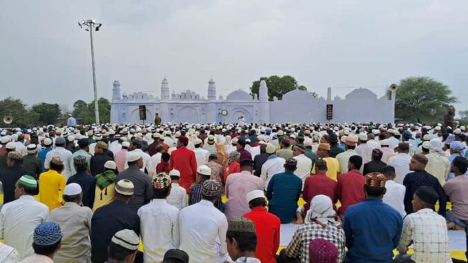 Eid-ul-Azha festival was celebrated with joy in Deori city