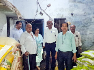 SDM, Tehsildar and Agriculture officials took action against the firm located on Sahajpur Road deori